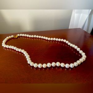 Pearl necklace